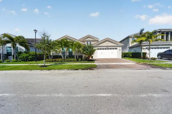 15804 Goldfinch Circle Westlake, FL 33470