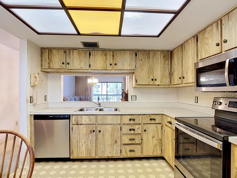 6146 Whiskey Creek Drive Fort Myers, FL 33919