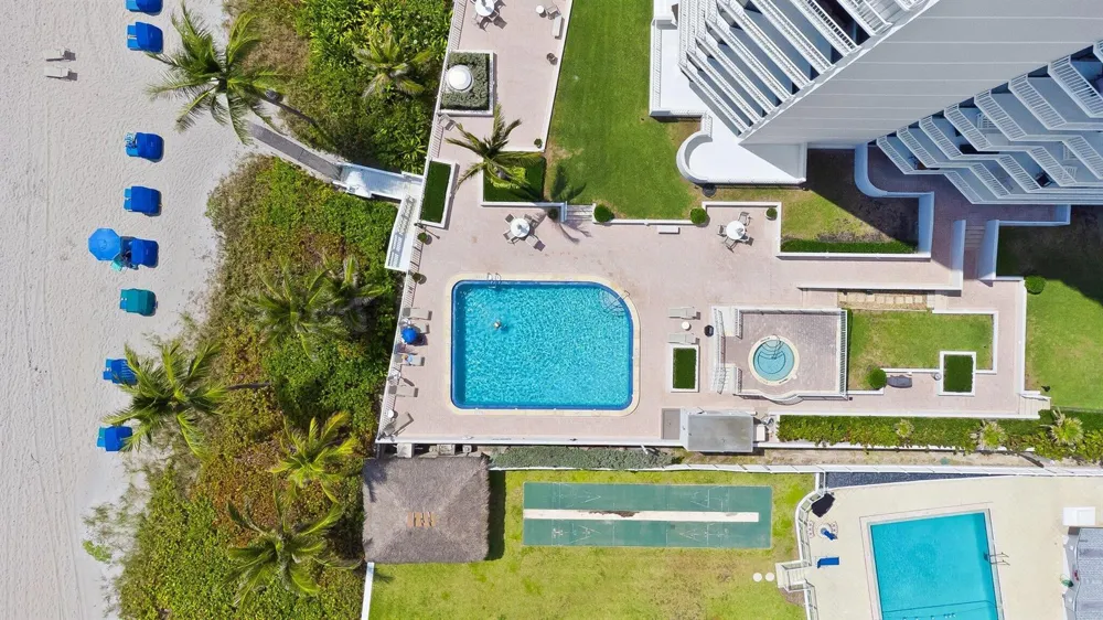 2917 S Ocean Boulevard #304 Highland Beach, FL 33487