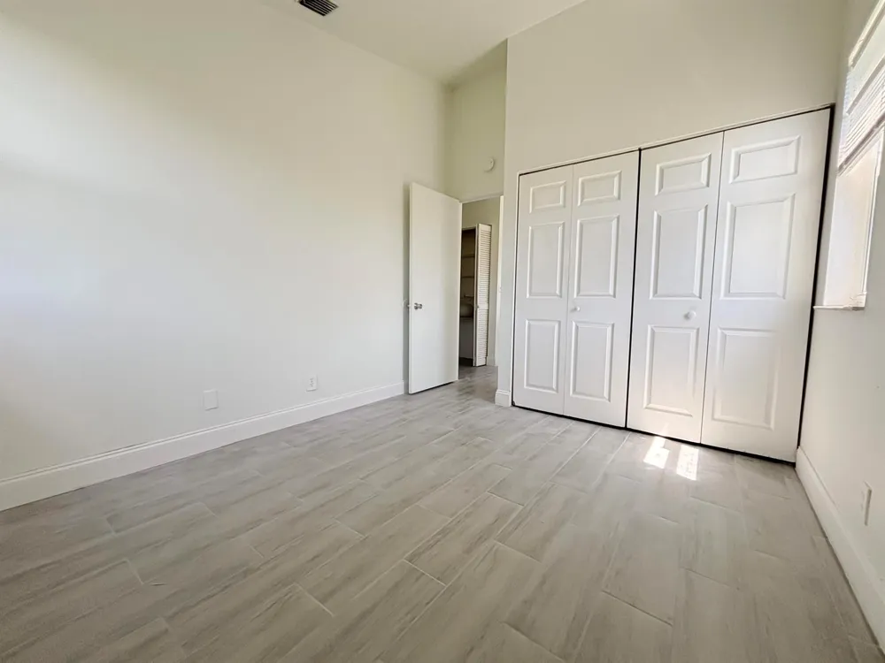 11401 NW 45th Street #11401 Coral Springs, FL 33065