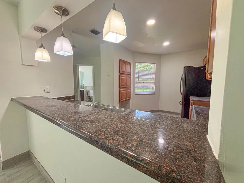 11401 NW 45th Street #11401 Coral Springs, FL 33065