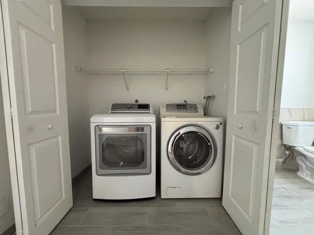 11401 NW 45th Street #11401 Coral Springs, FL 33065