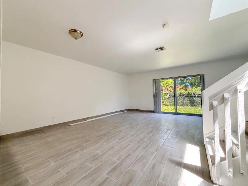 11401 NW 45th Street #11401 Coral Springs, FL 33065