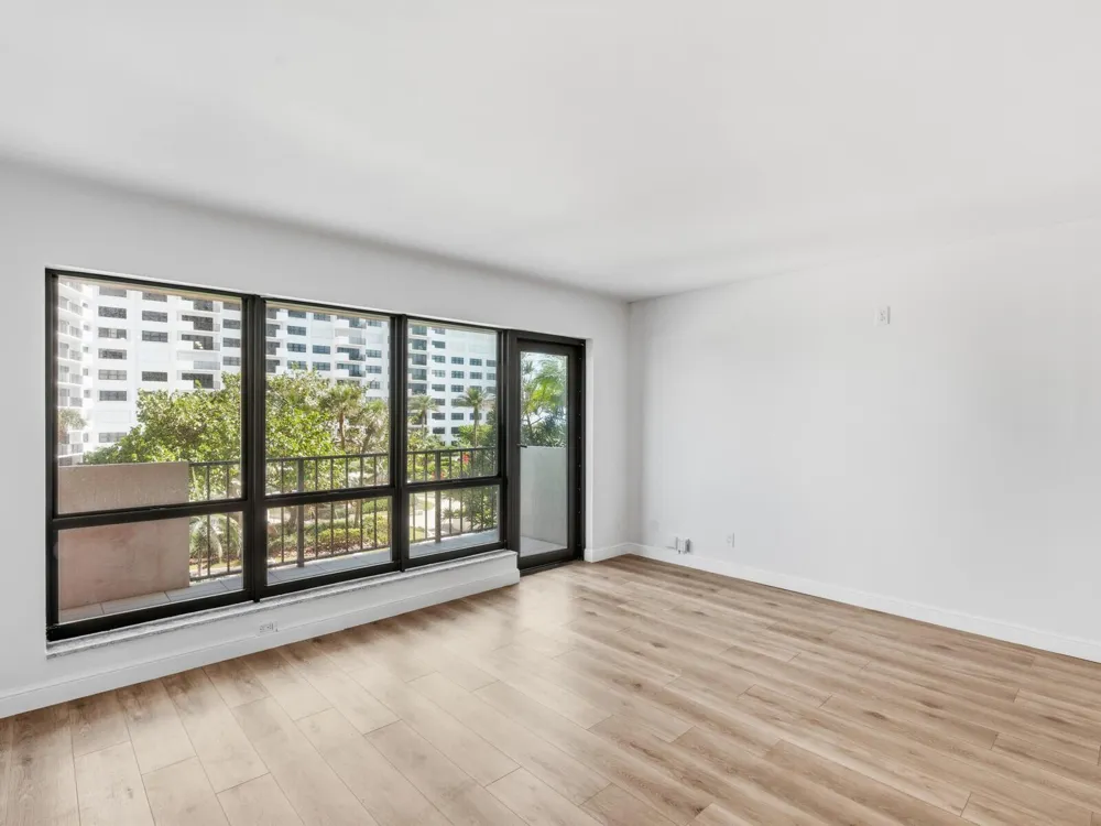 5000 Ocean Boulevard #306 Lauderdale By The Sea, FL 33308
