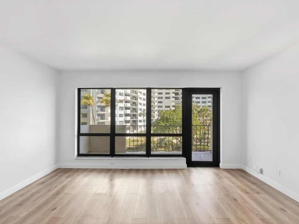5000 Ocean Boulevard #306 Lauderdale By The Sea, FL 33308