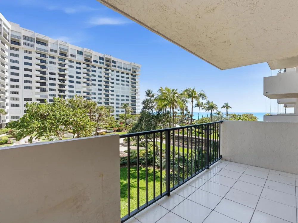 5000 Ocean Boulevard #306 Lauderdale By The Sea, FL 33308