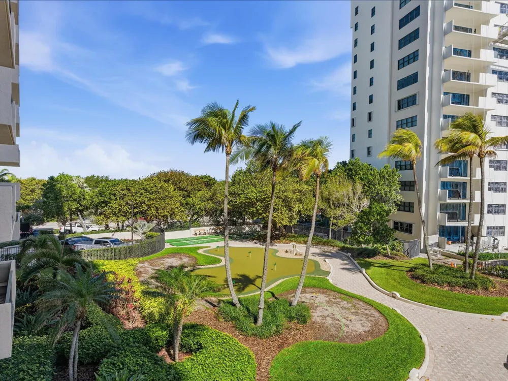 5000 Ocean Boulevard #306 Lauderdale By The Sea, FL 33308