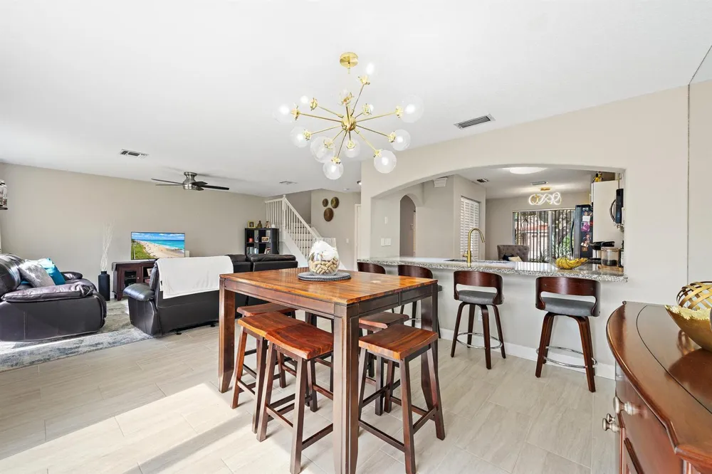 1734 SW 109th Terrace #1734 Davie, FL 33324