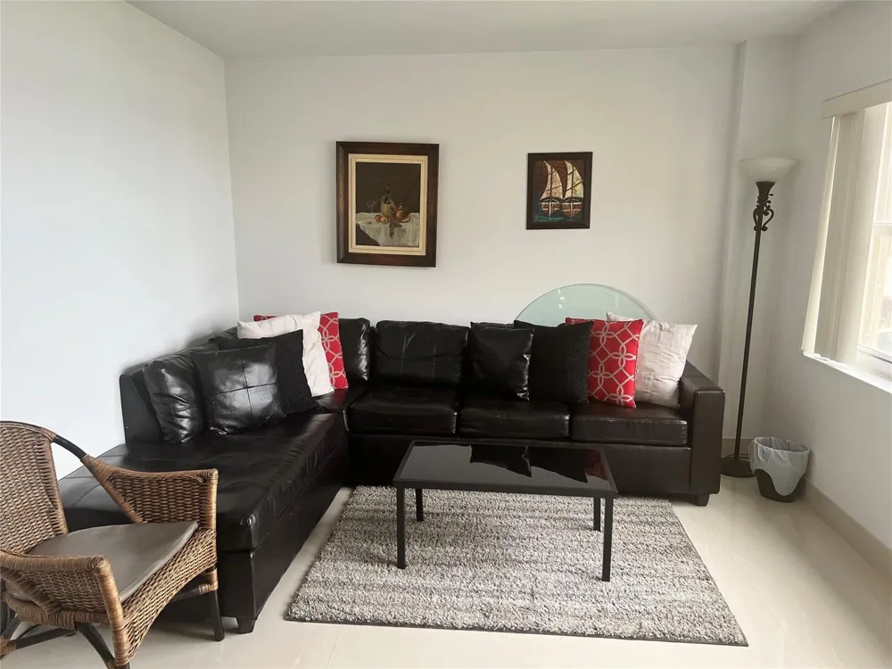 5100 Ocean Boulevard #1115 Lauderdale By The Sea, FL 33308