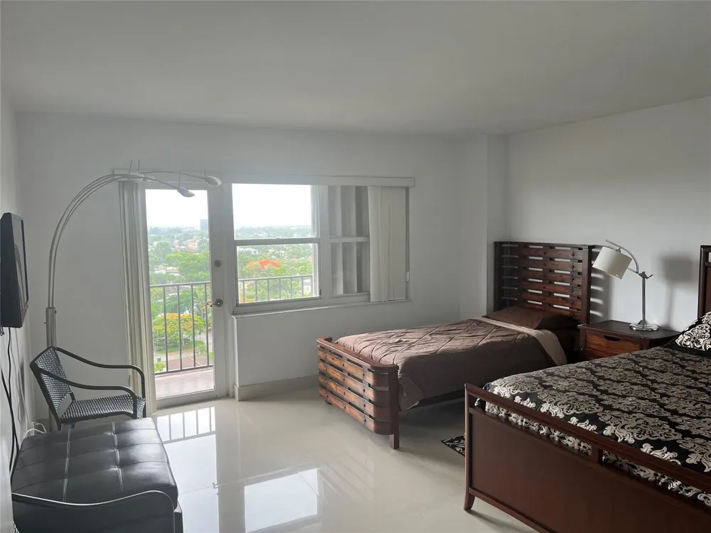5100 Ocean Boulevard #1115 Lauderdale By The Sea, FL 33308