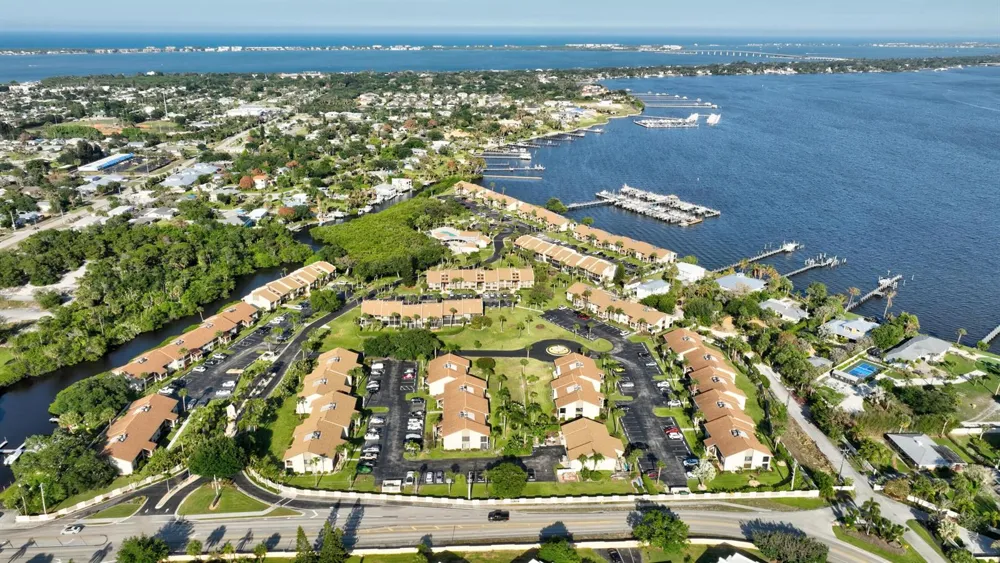 1600 NE Dixie Highway #9 104 Jensen Beach, FL 34957