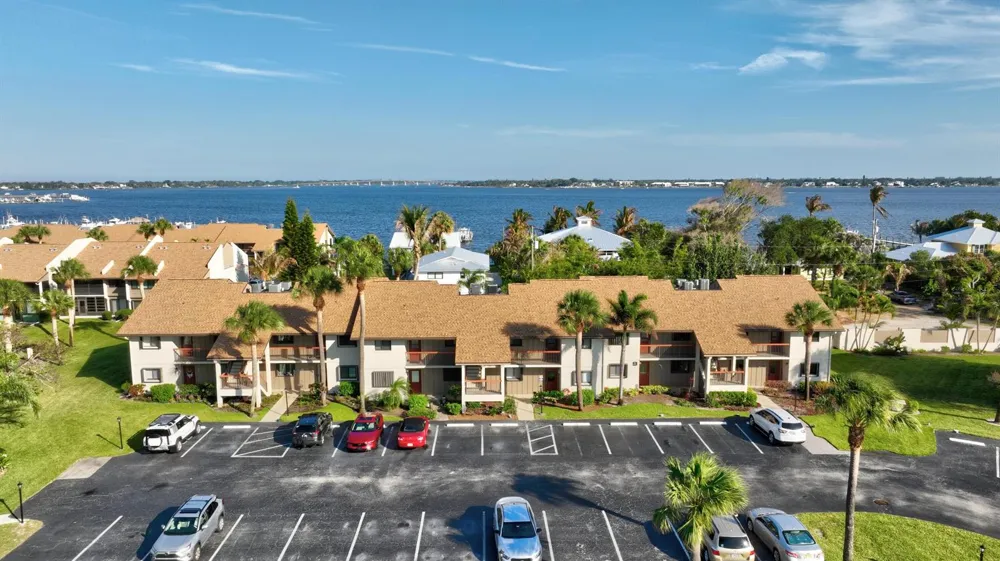 1600 NE Dixie Highway #9 104 Jensen Beach, FL 34957