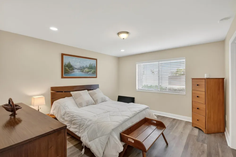 1600 NE Dixie Highway #9 104 Jensen Beach, FL 34957