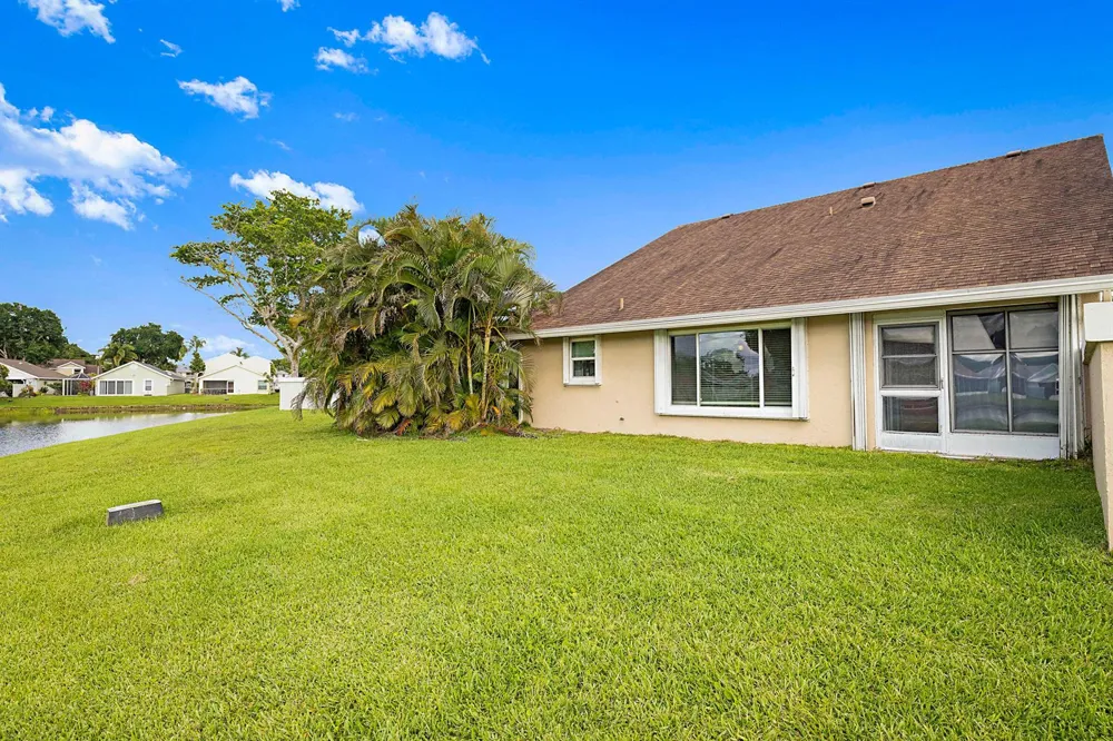 7852 Lake Champlain Court Delray Beach, FL 33446