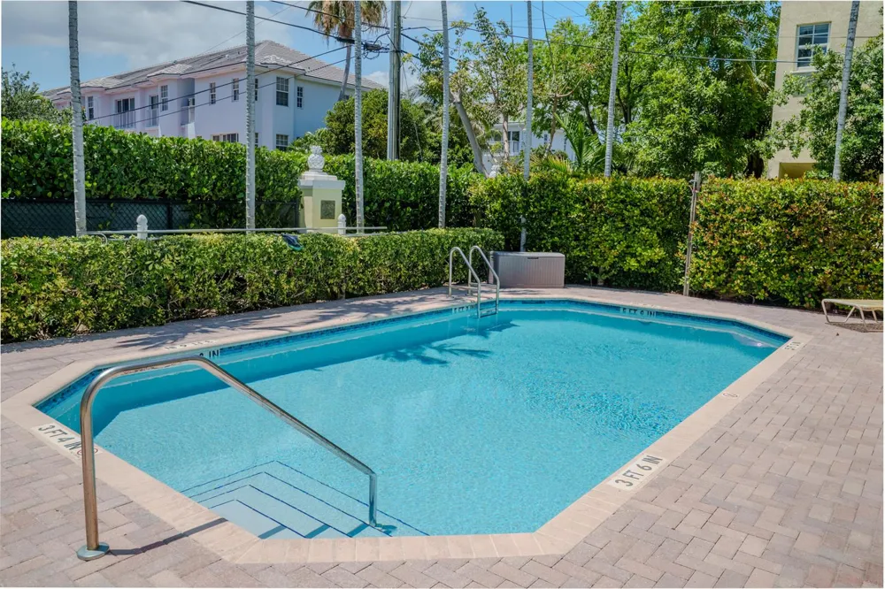 2660 NE 8th Avenue #106 Wilton Manors, FL 33334