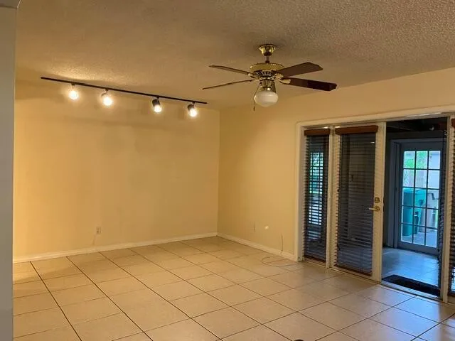 54 Matador Lane Davie, FL 33324