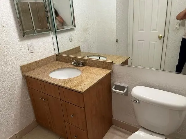 54 Matador Lane Davie, FL 33324