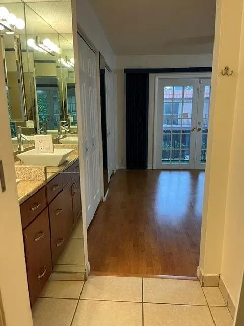 54 Matador Lane Davie, FL 33324