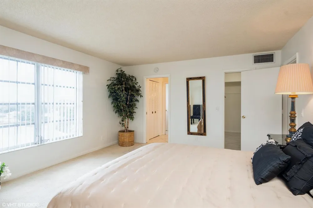 250 John F Kennedy Drive #408 Atlantis, FL 33462