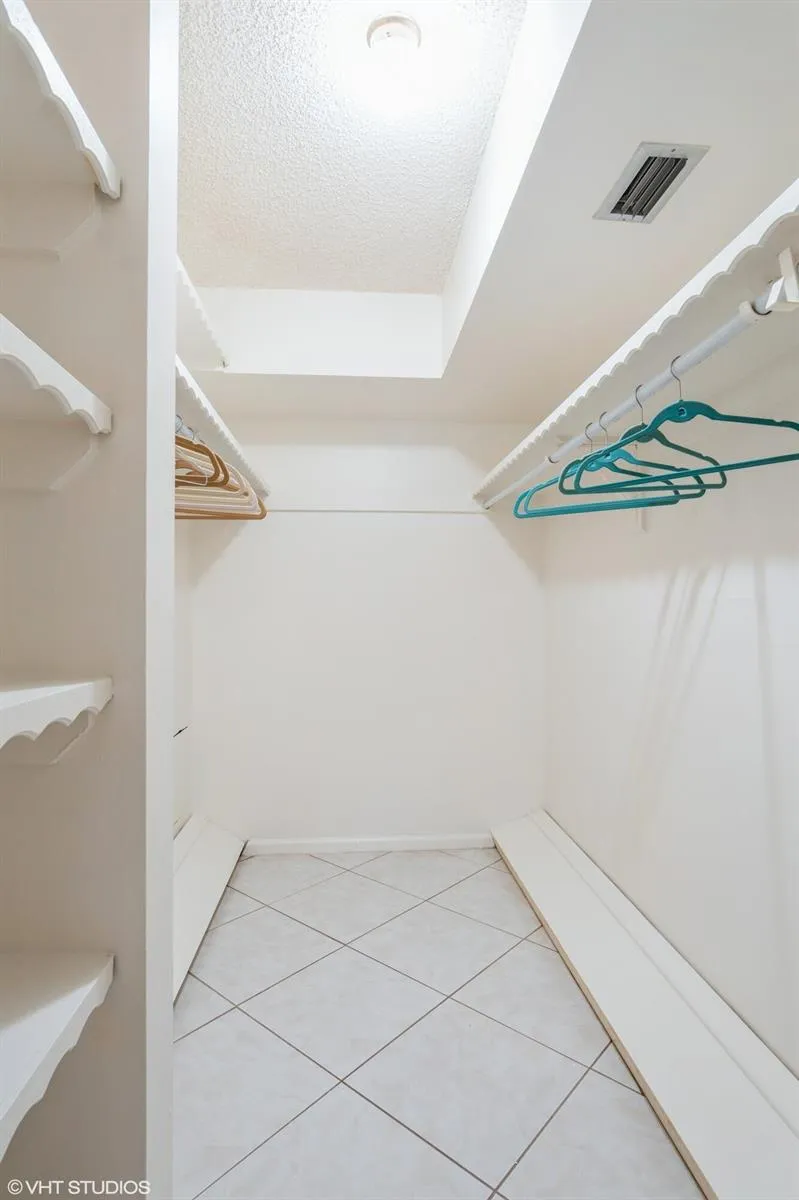 250 John F Kennedy Drive #408 Atlantis, FL 33462