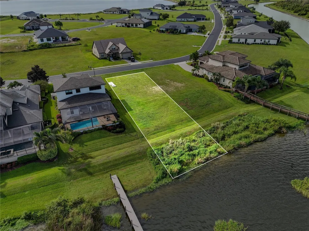 535 ADAMS VIEW LANE Auburndale, FL 33823