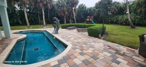 1066 SE Saint Lucie Boulevard