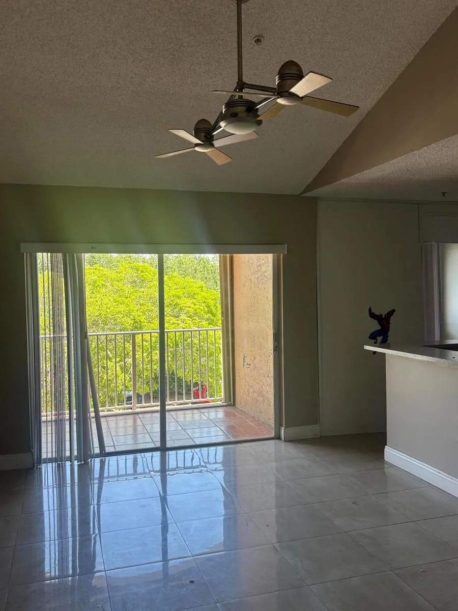 3854 Lyons Road #309-5 Coconut Creek, FL 33073