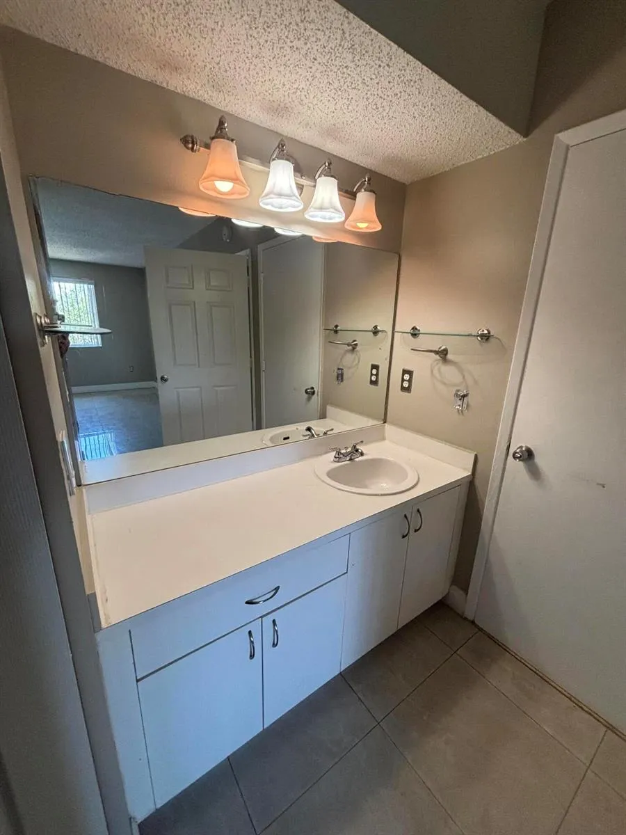 3854 Lyons Road #309-5 Coconut Creek, FL 33073
