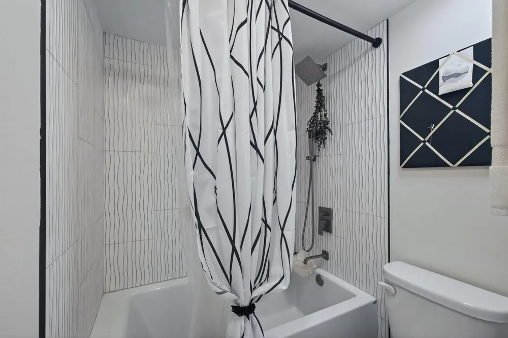 2532 S Boundbrook Dr S #102 Palm Springs, FL 33406