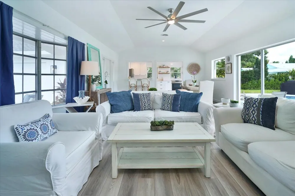 76 W Fairview W Tequesta, FL 33469