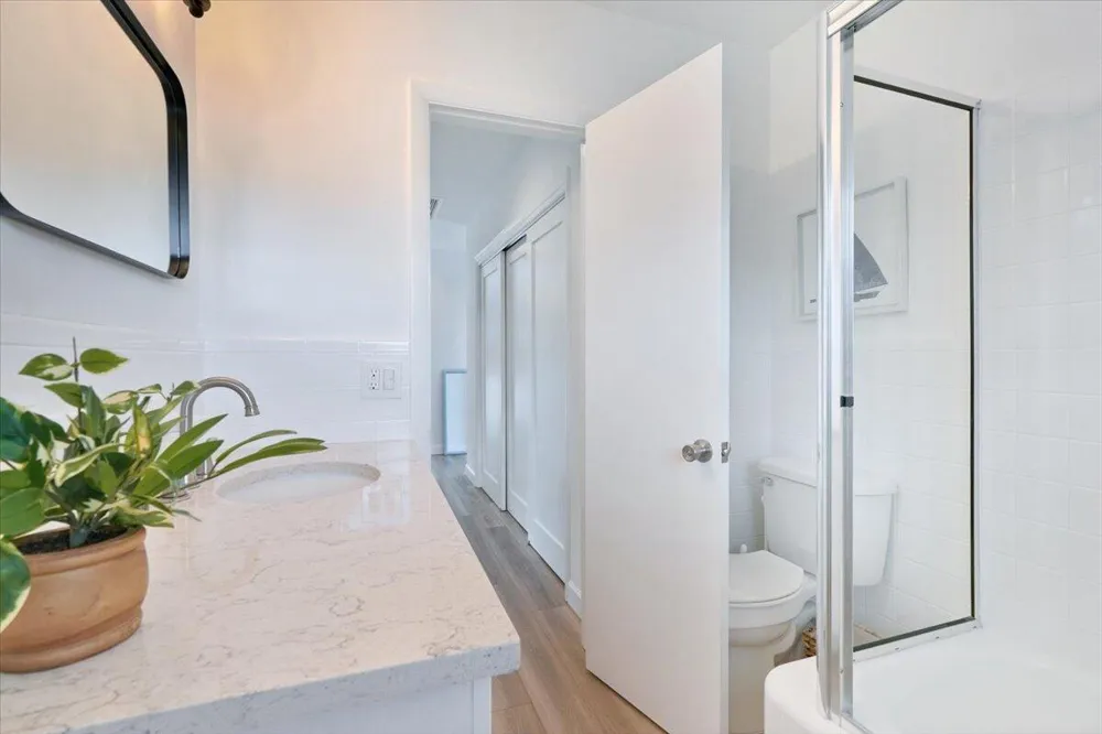 76 W Fairview W Tequesta, FL 33469