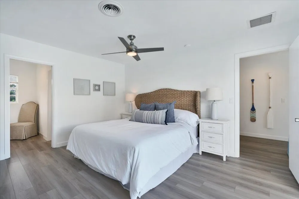 76 W Fairview W Tequesta, FL 33469