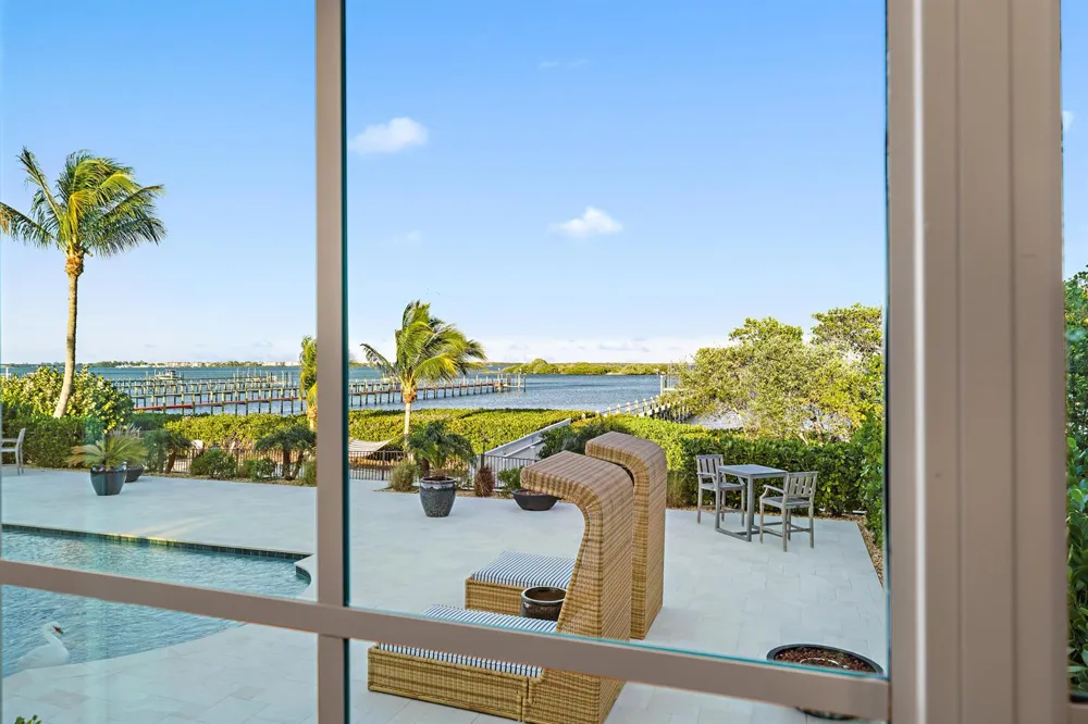 116 S Sewalls Point Road Sewalls Point, FL 34996
