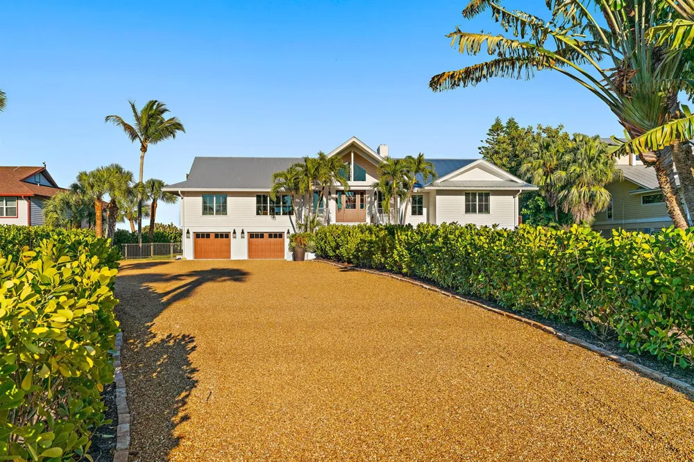 116 S Sewalls Point Road Sewalls Point, FL 34996