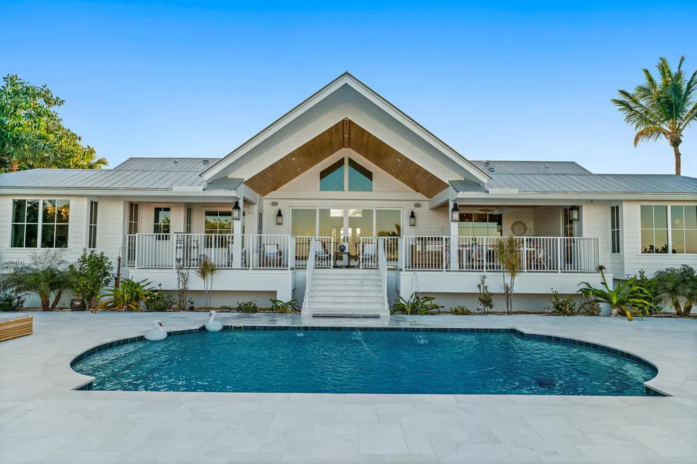 116 S Sewalls Point Road Sewalls Point, FL 34996