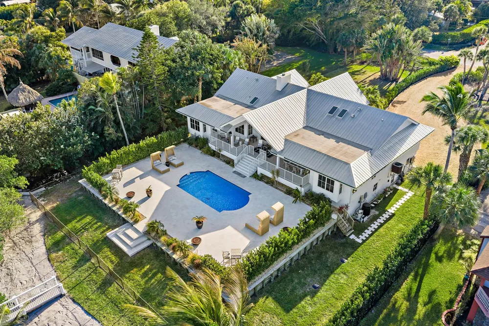 116 S Sewalls Point Road Sewalls Point, FL 34996