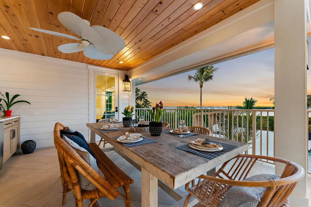 116 S Sewalls Point Road Sewalls Point, FL 34996