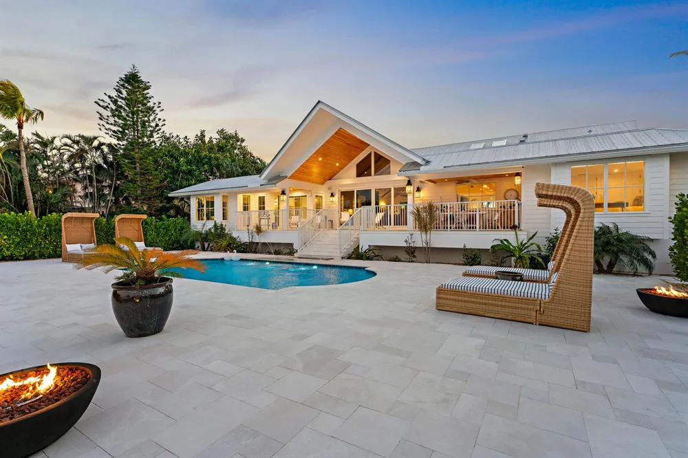 116 S Sewalls Point Road Sewalls Point, FL 34996