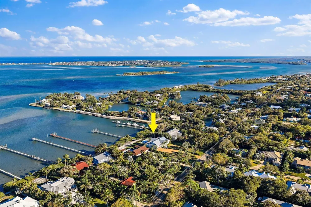 116 S Sewalls Point Road Sewalls Point, FL 34996