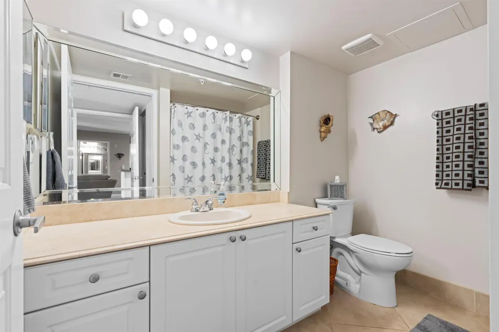 272 Village Boulevard #7109 Tequesta, FL 33469