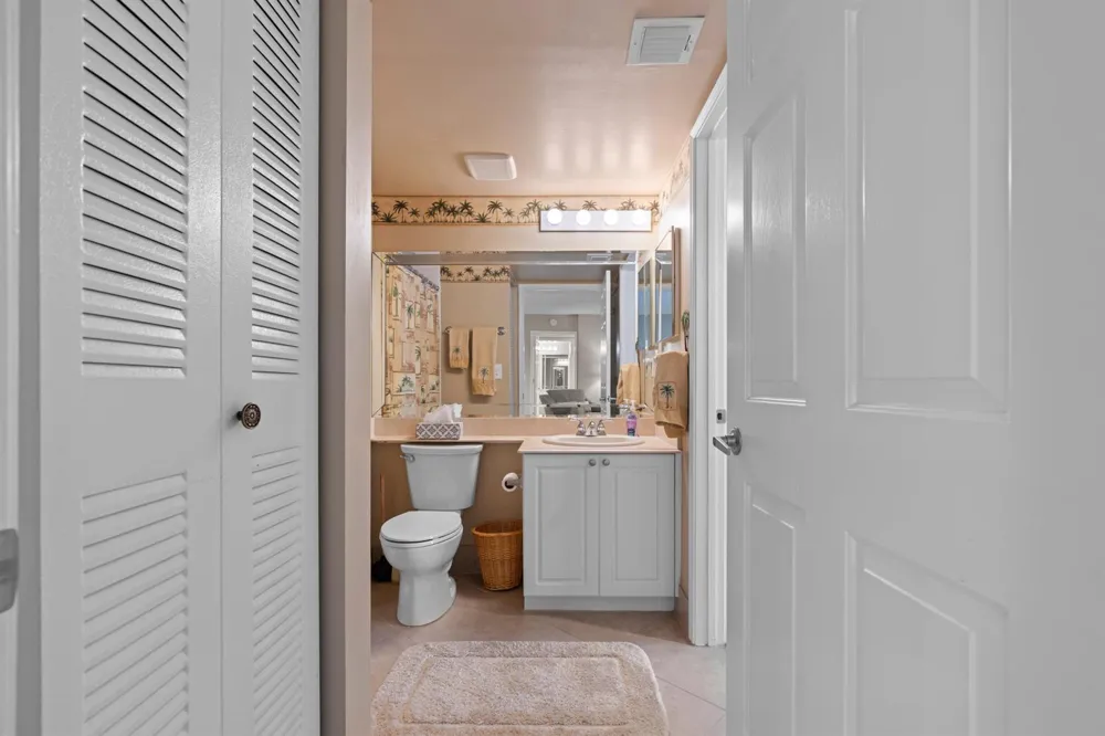 272 Village Boulevard #7109 Tequesta, FL 33469