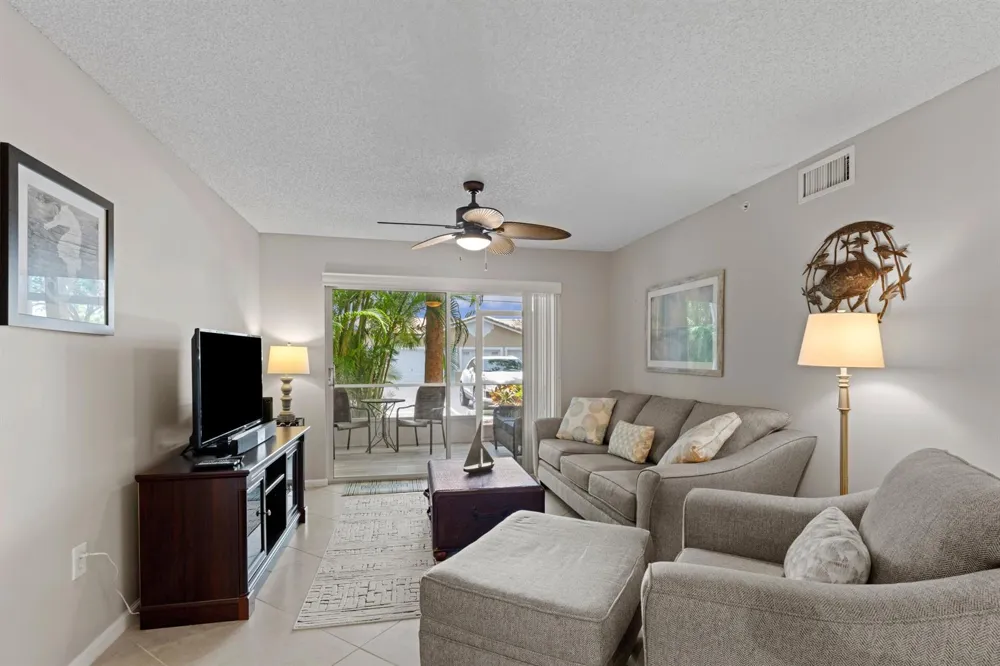 272 Village Boulevard #7109 Tequesta, FL 33469