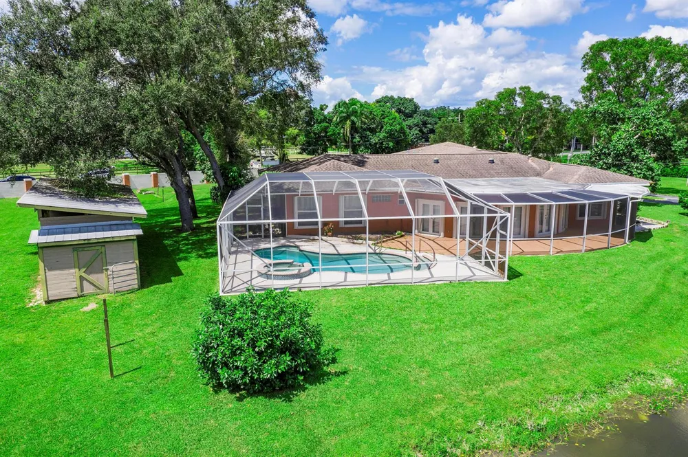 7600 NW 82nd Terrace Parkland, FL 33067