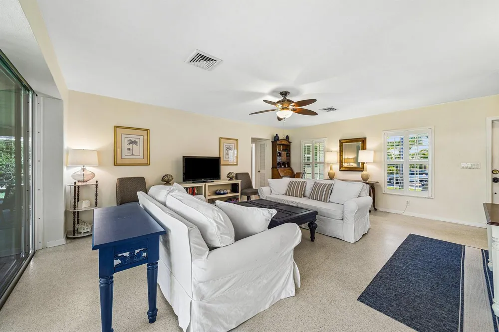 5550 Osprey Drive Ocean Ridge, FL 33435