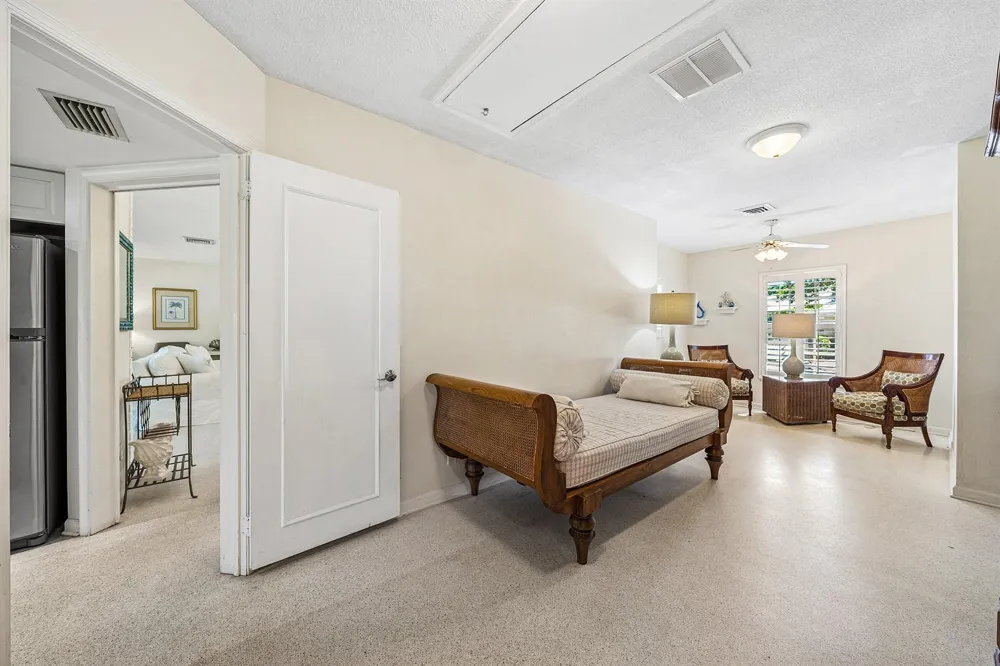 5550 Osprey Drive Ocean Ridge, FL 33435
