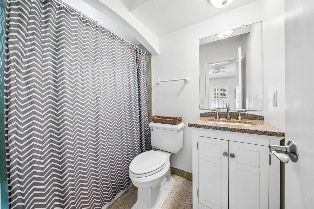5550 Osprey Drive Ocean Ridge, FL 33435