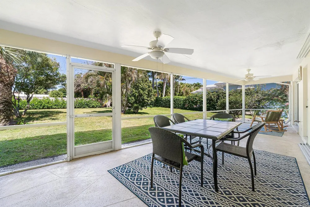 5550 Osprey Drive Ocean Ridge, FL 33435