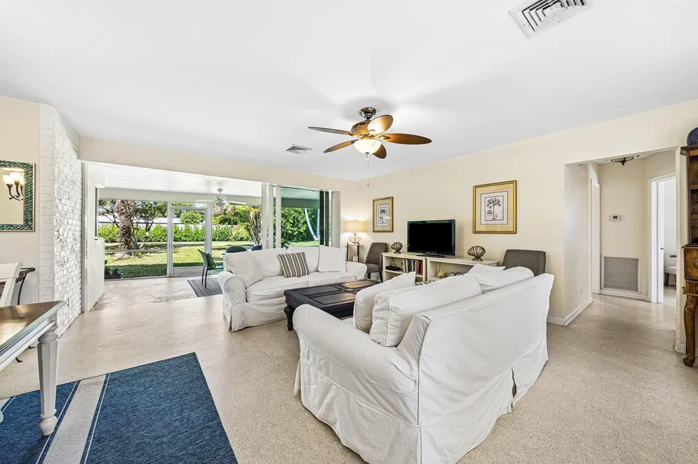 5550 Osprey Drive Ocean Ridge, FL 33435