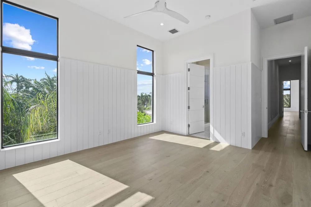 2085 Vitex Lane North Palm Beach, FL 33408