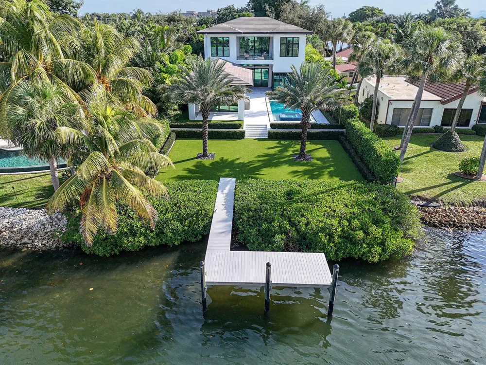 2085 Vitex Lane North Palm Beach, FL 33408